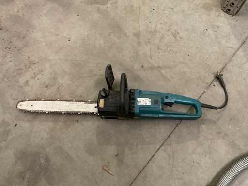 Motosierra eléctrica Makita UC4001