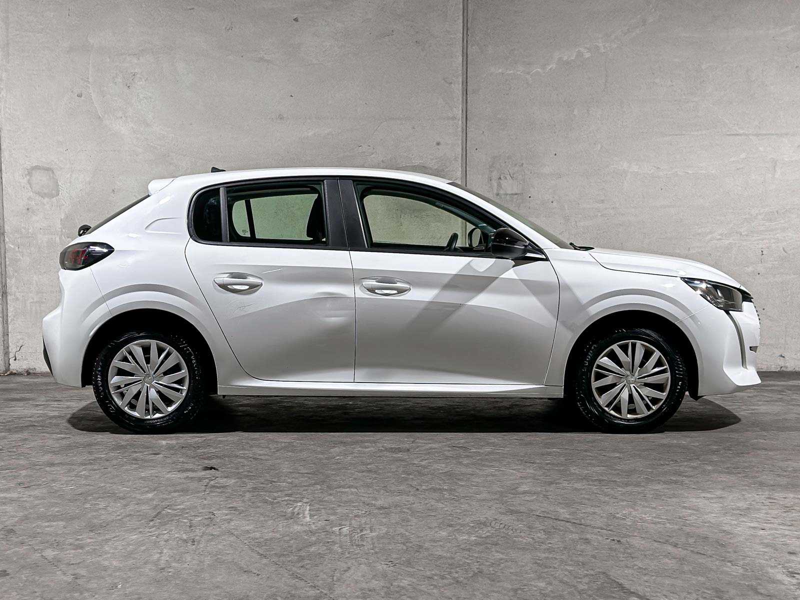 Peugeot 208 1.2 PureTech Active 74pk 2022 (Origineel-NL + 1e eigenaar), P-407-KS