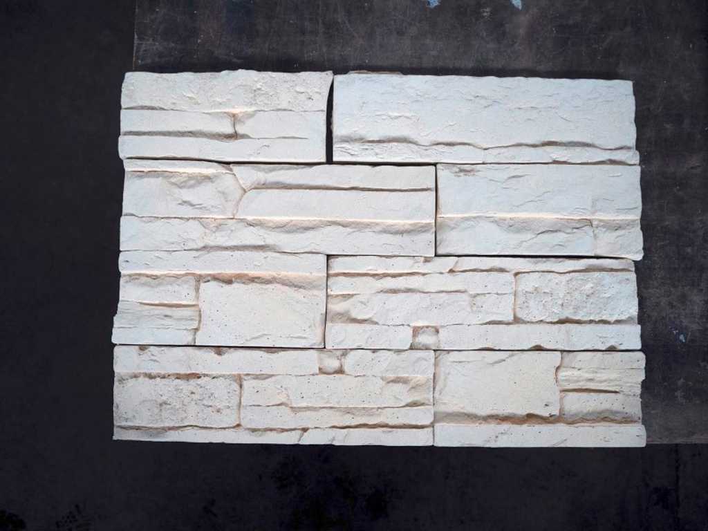 Ceramic tiles 14,1m²