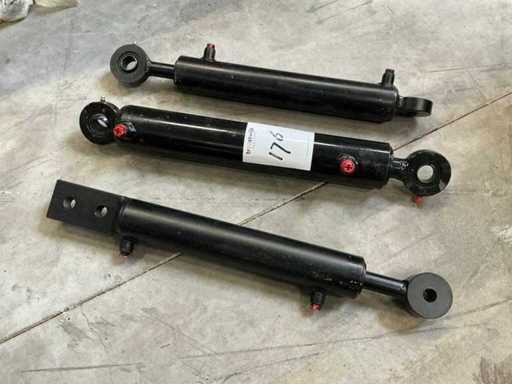 Hydraulic cylinder (21x)