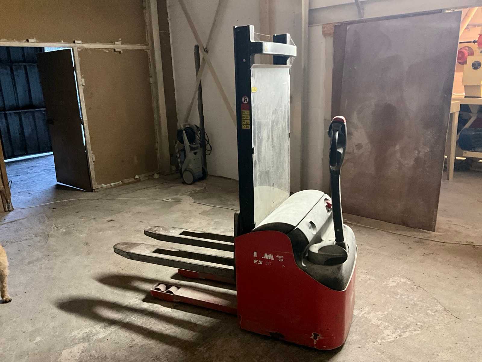 2019 Manitou Es412 ACS 15 Stacker