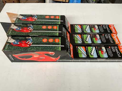 Flymo EasiCut 520 Hedge Trimmer (3x)