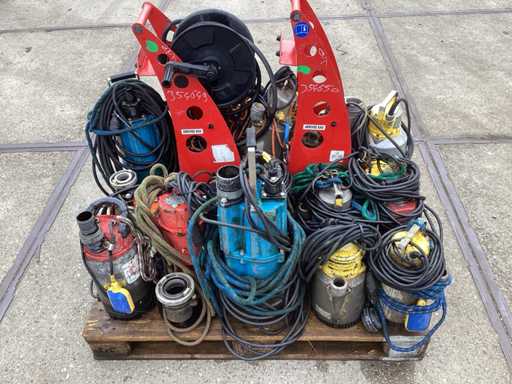 Ró?ne pompy g??binowe (14x)