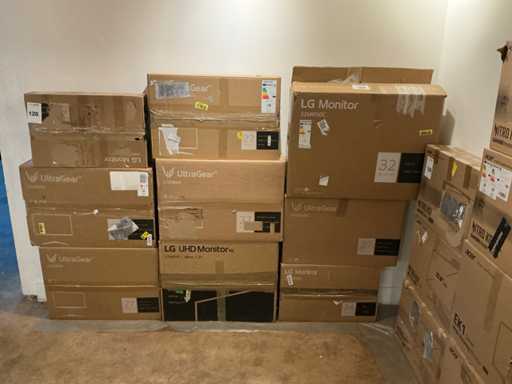 LG / Ultragear Monitor (9x)