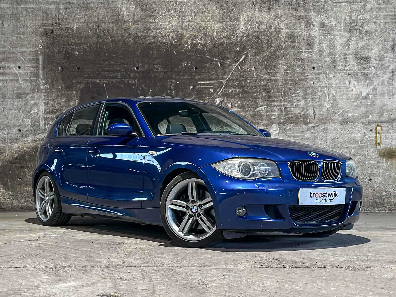 BMW 130i Introduction M-Sport 3.0 6-cilinder in-lijn 265pk 2005 1-serie, 50-TH-RD Youngtimers