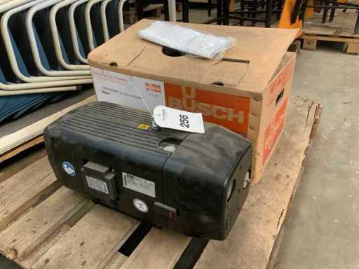 2017 Busch SV 1025 C 000 Vacuum Pump