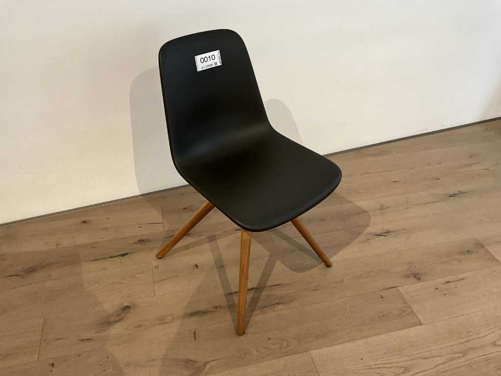 Tonon Chair