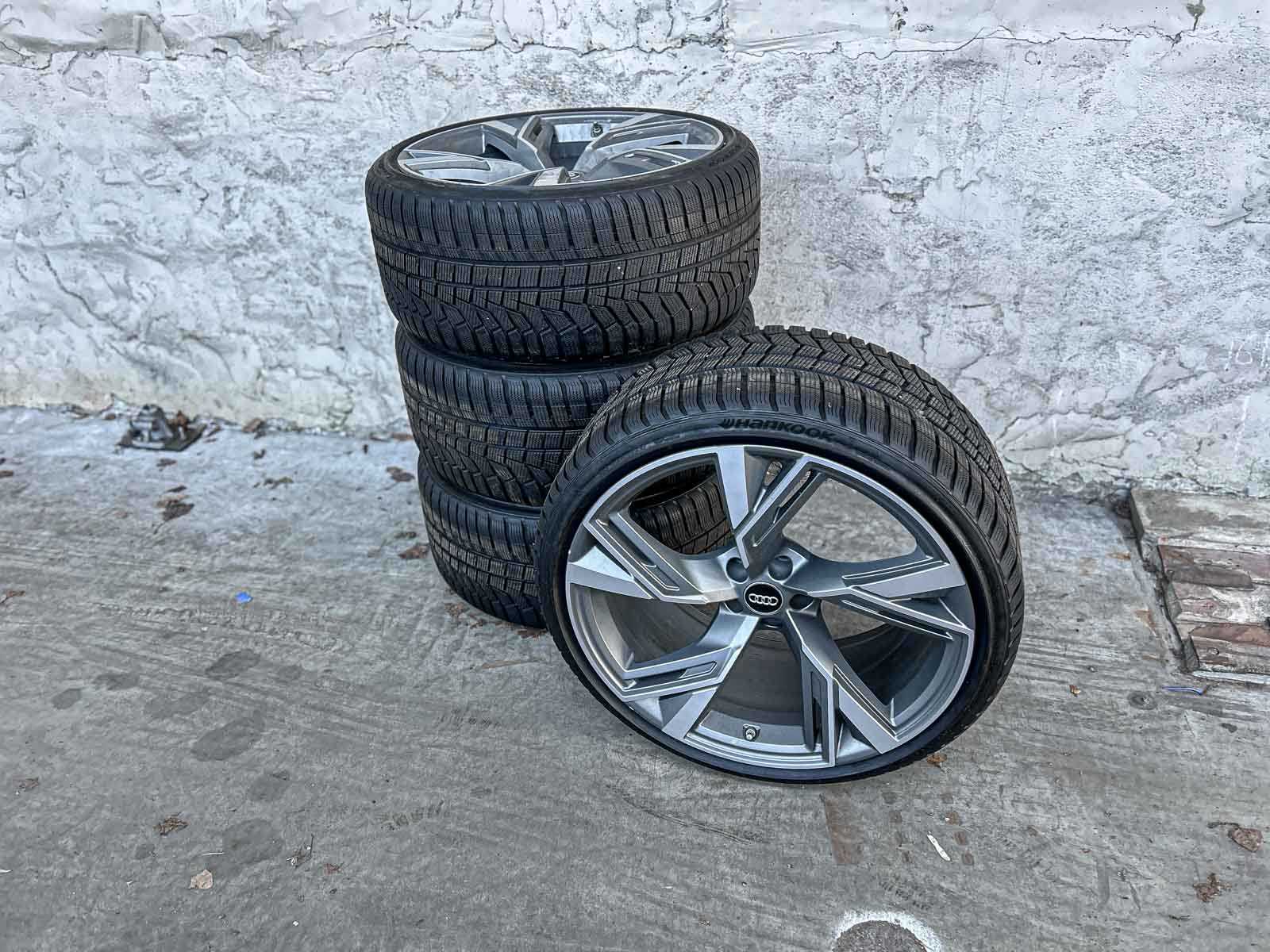 Luxury & sports cars te Boxmeer