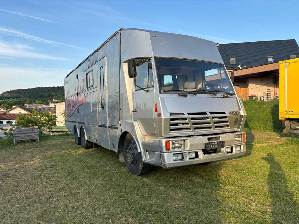 1988 - Steyr 1491 - Camper