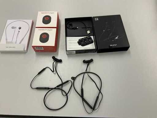 Beats Wireless Bluetooth Earphones (2x)