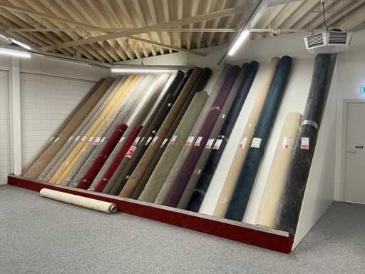 Série de divers rouleaux de tapis