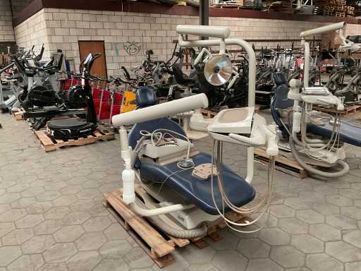 Midmark Dental Chair