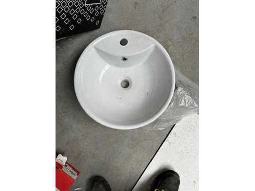 Unknown - classic - Shower & bath wall