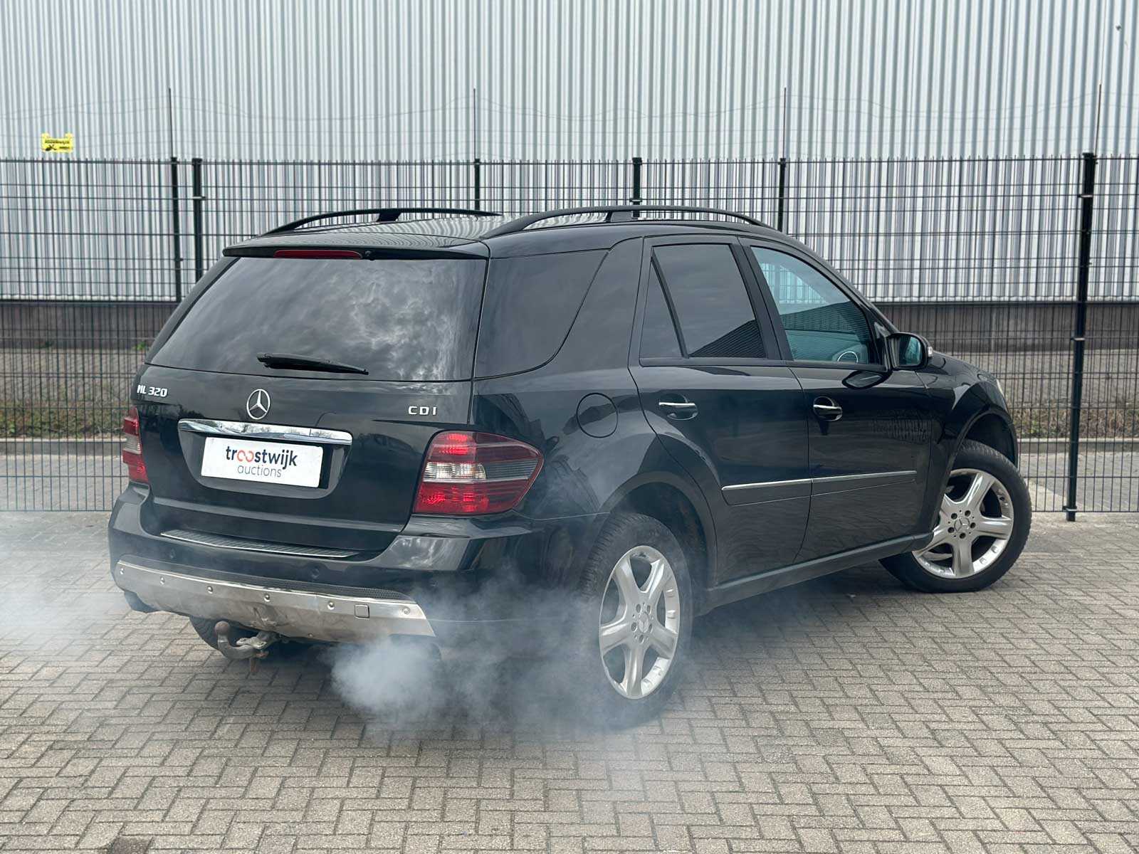 Mercedes-Benz M320 CDI M-klasse 221pk 2006, V-450-HD