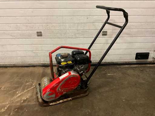 Mikasa MVC F60R Plate Compactor