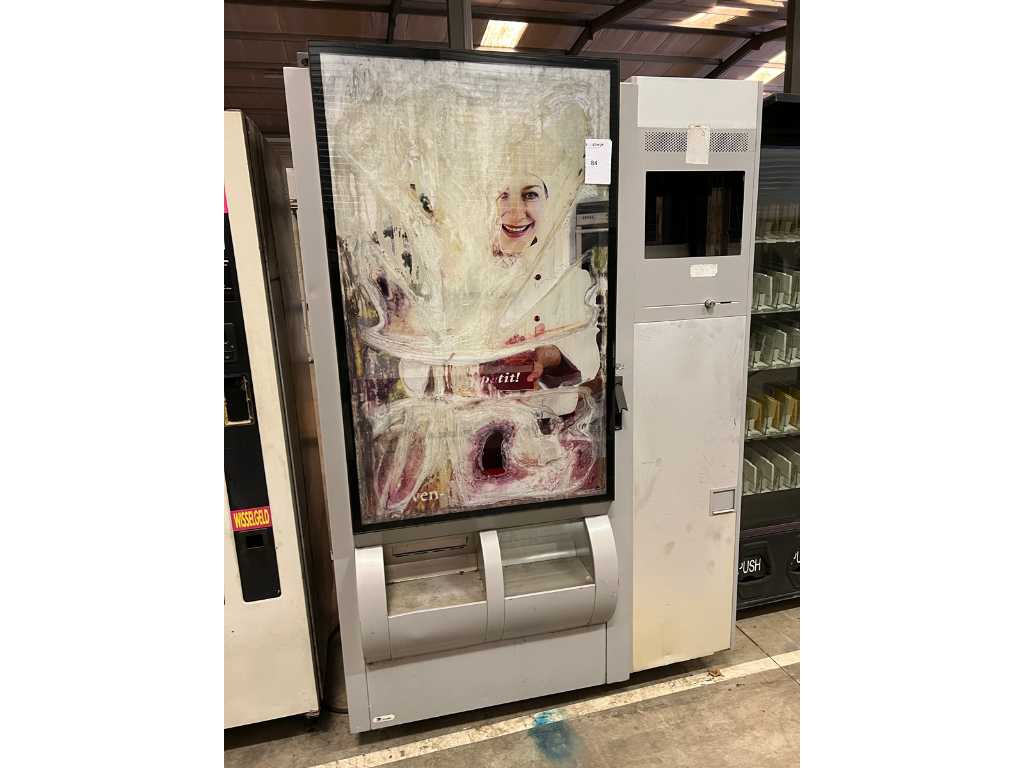 Gorące jedzenie - automat z napojami
