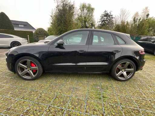 2015 Porsche MACAN TURBO 95b Passenger car