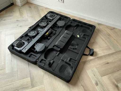 GigaBar + Showtec + Showtec Spot-Light-Set