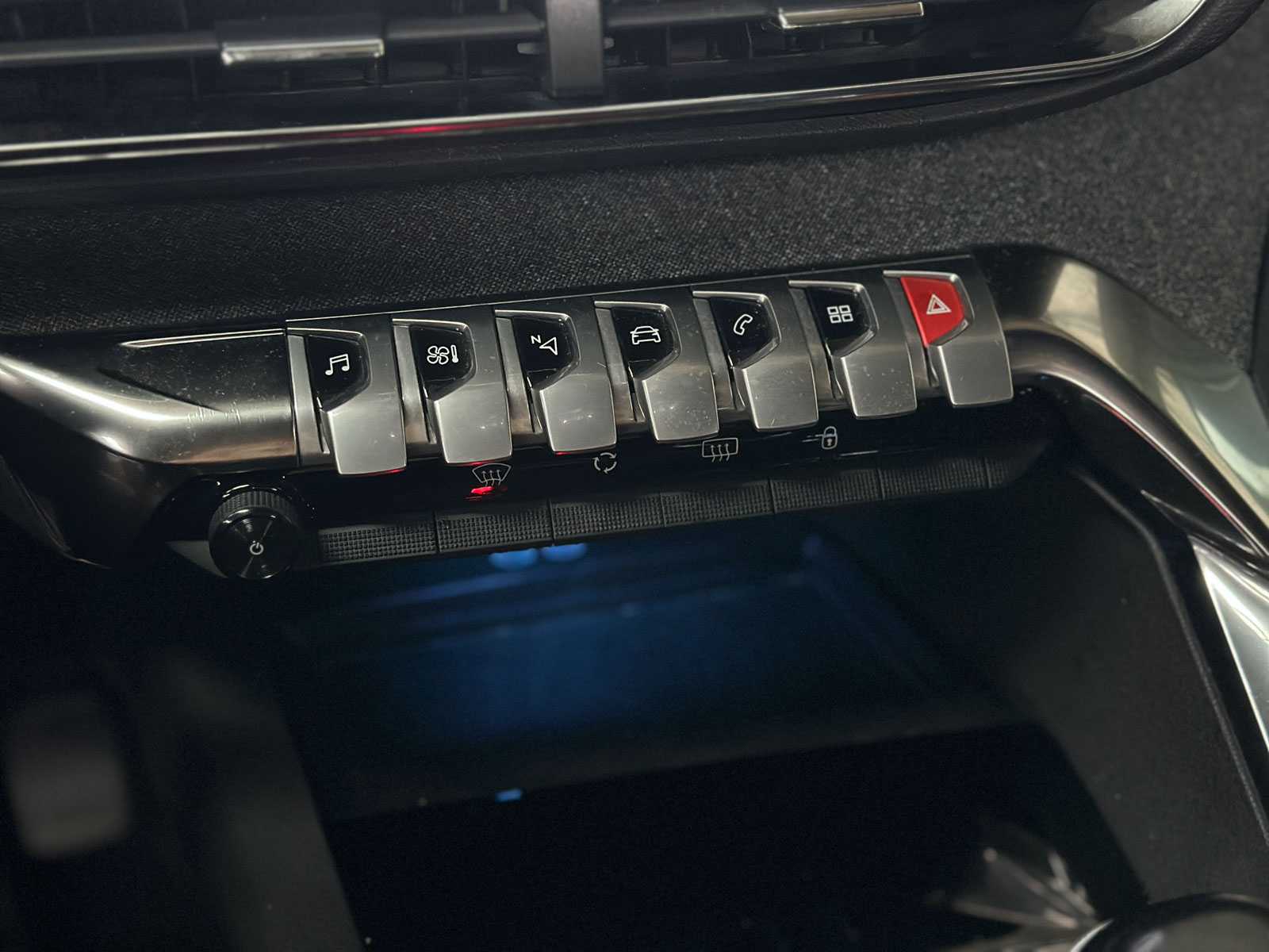 Peugeot 5008 1.2 PureTech Blue Lease GT-Line 131 PS 2020, J-762-BF