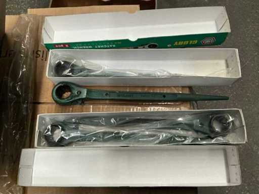 Gloria Wrenches 22 (4x)