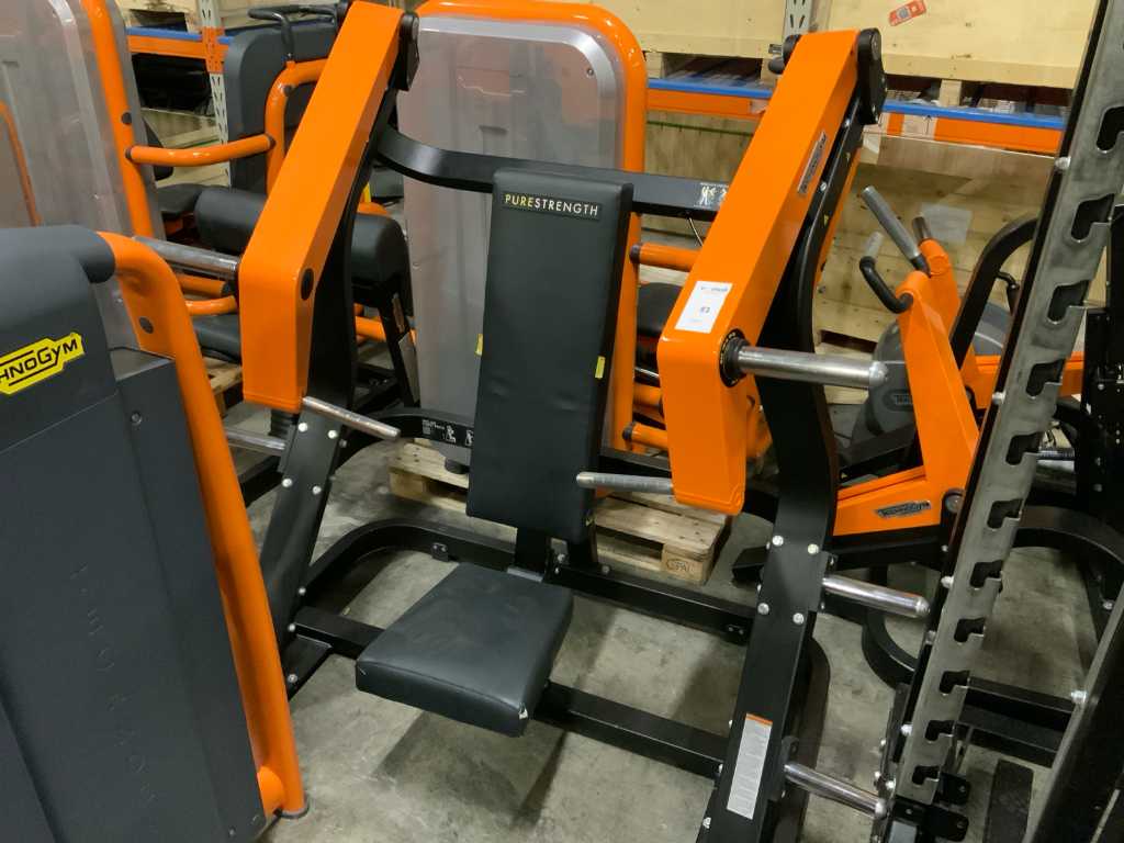 Chest workout machine: Technogym Pure Incline Chest Press