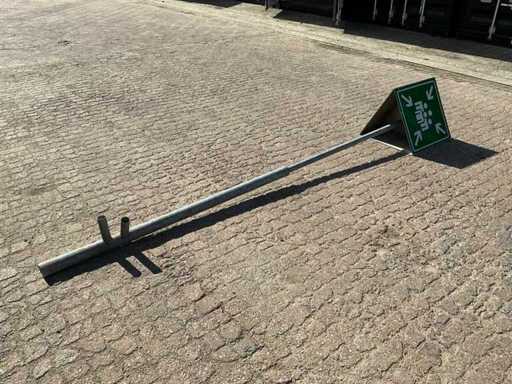 Panneau « Point d’assemblage », sur le poteau