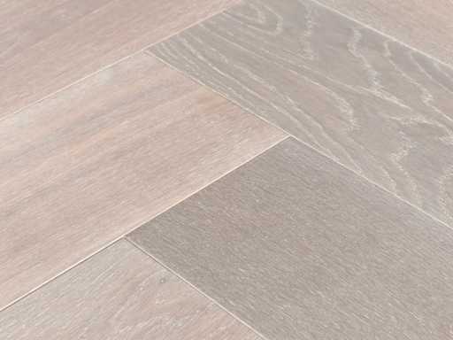 45 m2 in parquet in quercia a spina di pesce - 900 x 180 x 15 mm