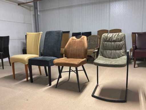 Différentes chaises de salle à manger (4x)