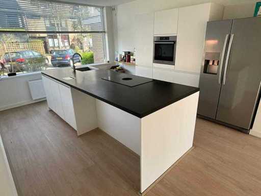 Cuisine avec appareils Whirlpool