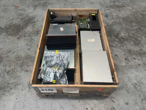 Indramat – Partia przemysłowych komponentów napędowych i sterujących, w tym zasilacze, silniki i płytki drukowane