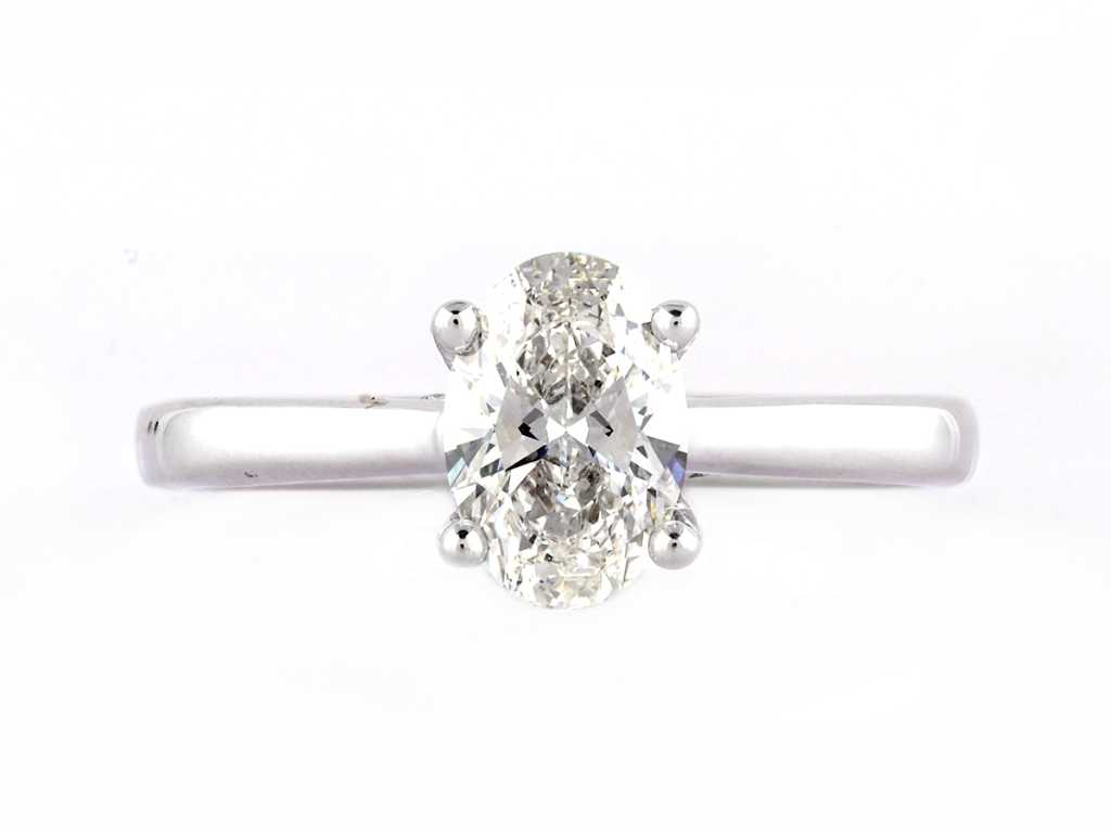 18 KT White gold Ring With 1.24Cts Lab Grown Diamond