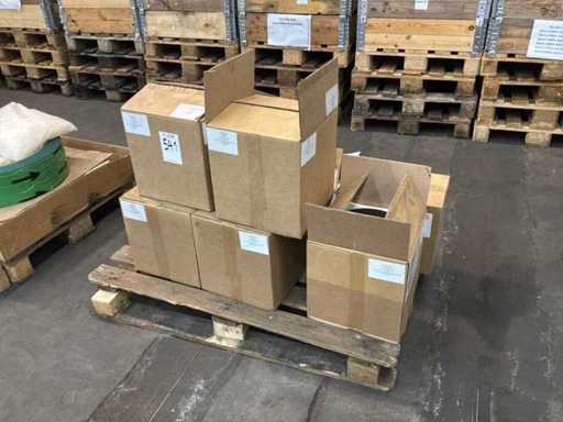 Ruban isolant autocollant par boîte (9x)