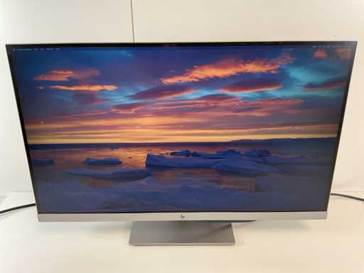 HP (E273q) 27", 2560x1440 (QHD) IPS Monitor
