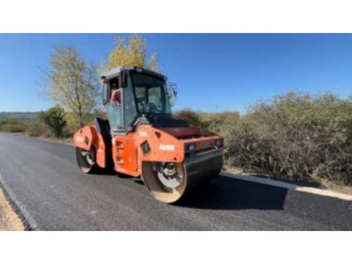 22d164da-6b38-46fe-b05e-1aee0e754403.mp4