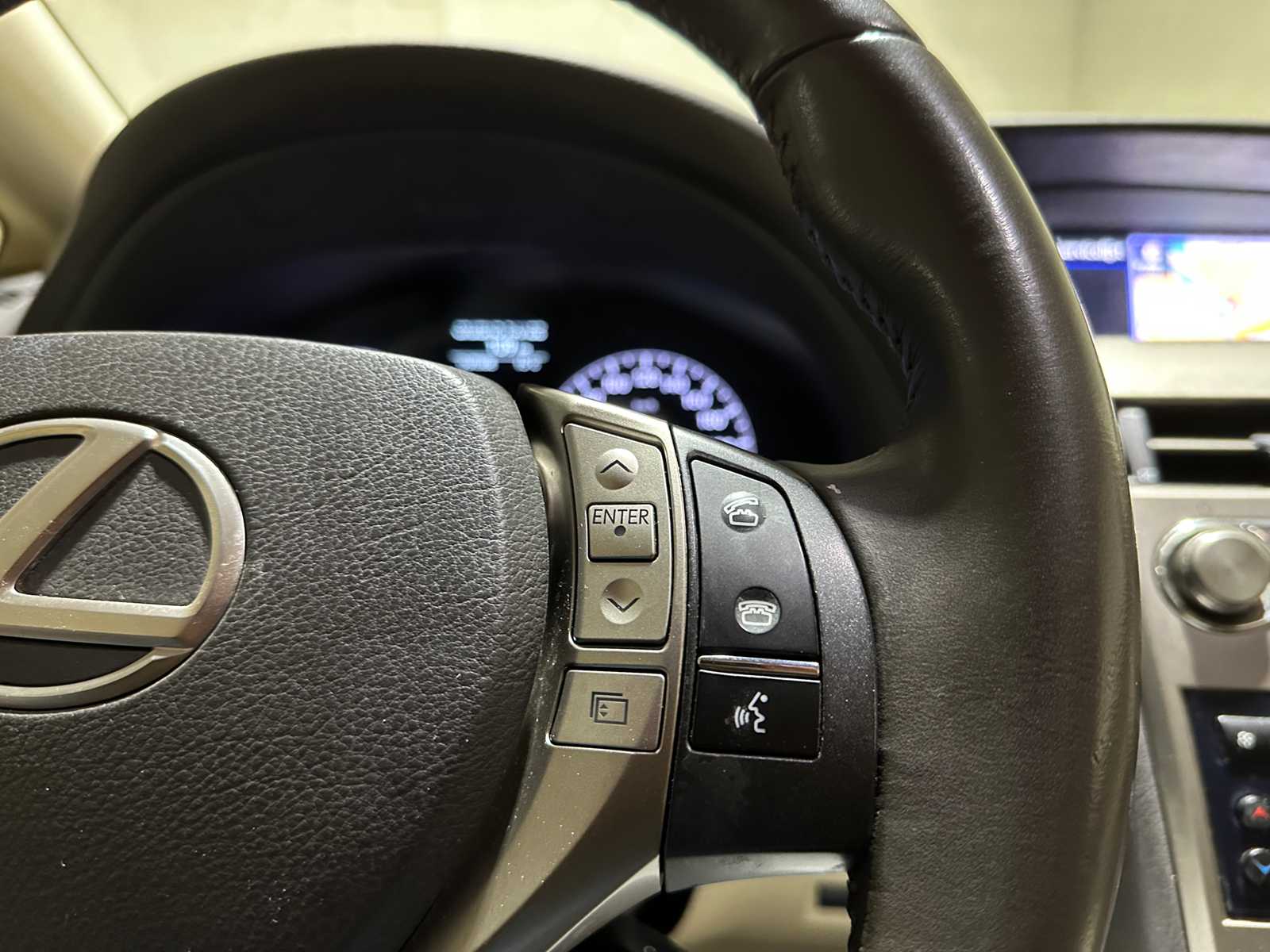 Lexus RX 450h 4WD Executive Edition 249hp 2013, 2-KZH-17