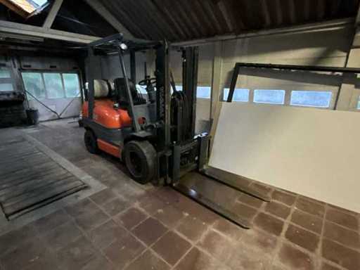 Carreur élévateur Toyota 2015