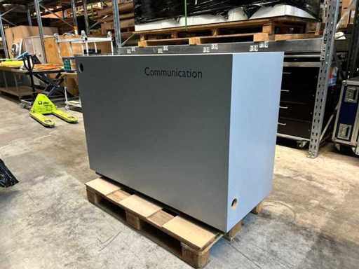 Contracorriente gris claro, ingletada