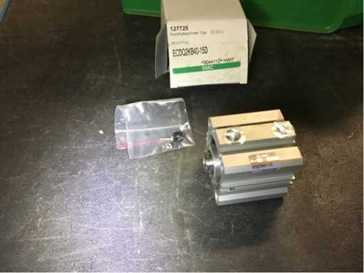 Short-stroke cylinder (PL/B/49)