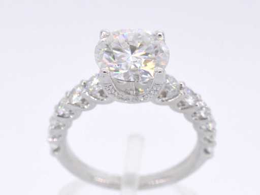 Weißgoldring mit Diamant 2,00 Karat