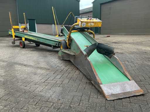 Jansen and Heuning agricultural scooping machine