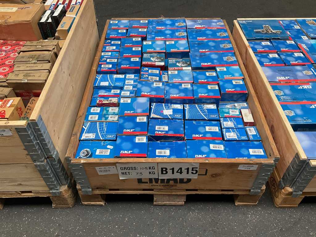 79kg (netto) automotive bearings from SKF (B1415)