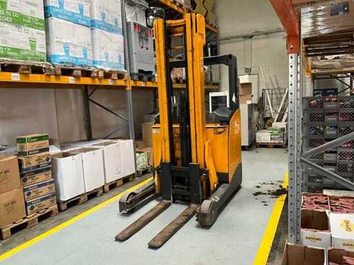 Caricatore laterale Jungheinrich ETV 216