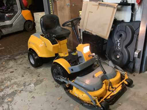 Mașini de tuns iarba Stiga Park exellent 16