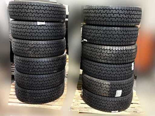 Michelin - 285/70 R19.5 - REMIX - 4x Truck Drive banden opnieuw geprofileerd