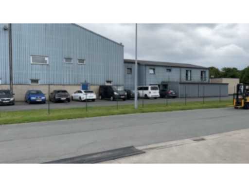 7fb478c2-26e0-49b3-80ab-fe39e3f178b0.mp4