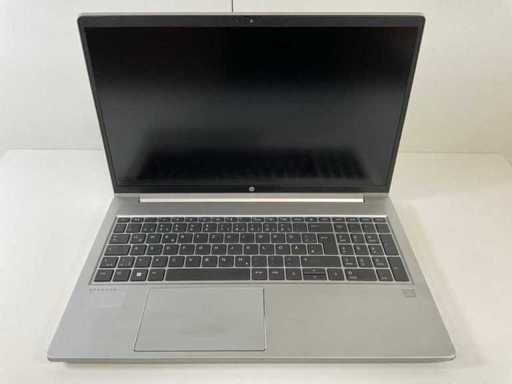 HP ProBook 450 G8 15,6", Core(TM) i5 13. generacji, 32 GB RAM, 512 GB NVMe Laptop