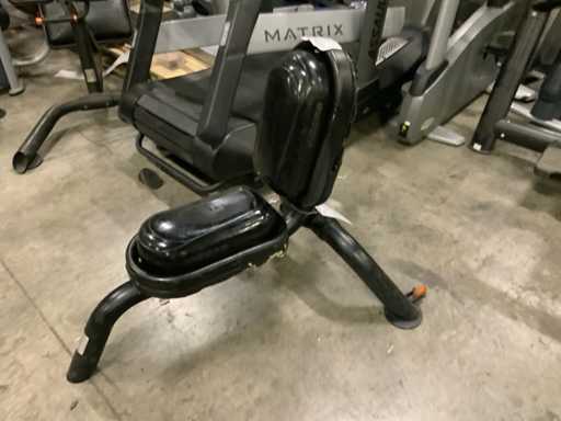 Multi-sală de sport cu bancă utilitară Vicore