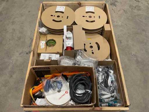 Lotto di materiale per l'installazione