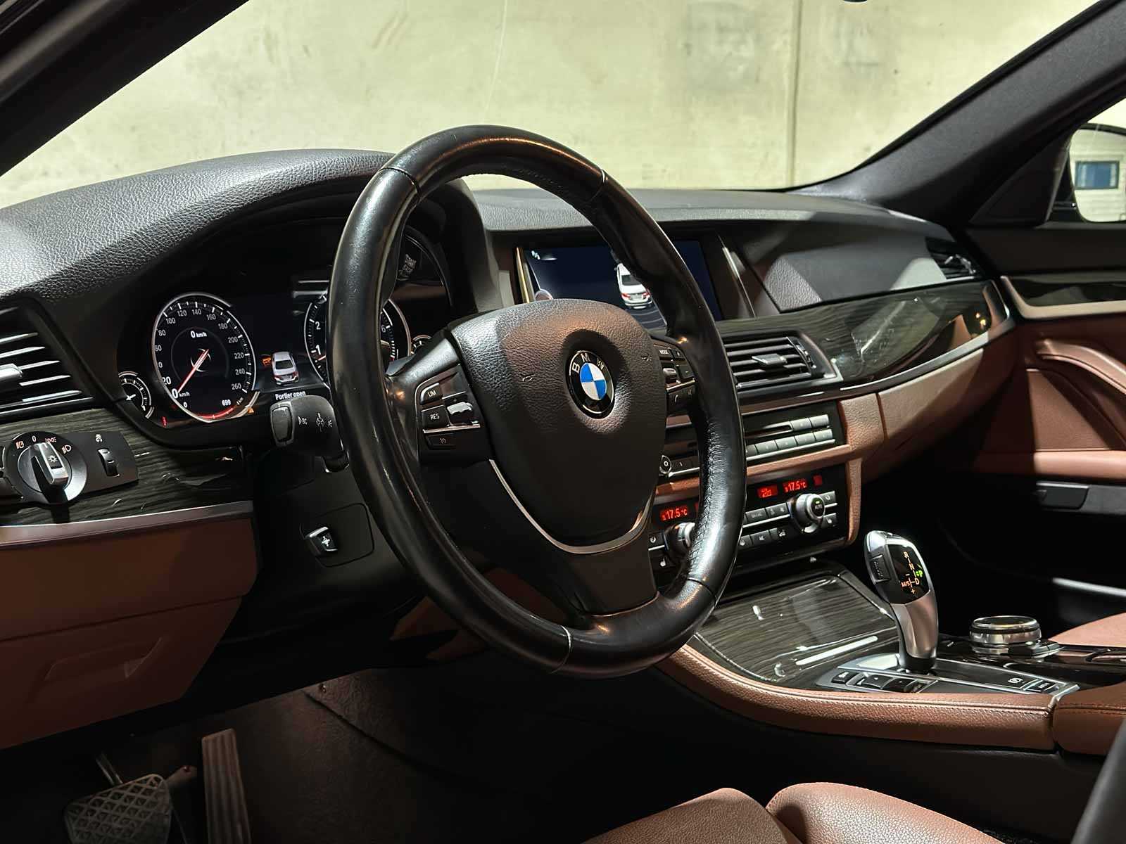 BMW 520i Luxury Edition 184pk 2016 (Origineel-NL) 5-serie F10, KK-611-L