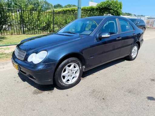 Mercedes-Benz - 2003 - Classe C - 180 K. Classique - 06-LK-PJ